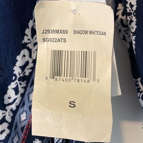 Eyeshadow NEW rayon cold shoulder fringe trim bandana print topper size small - Picture 5 of 12